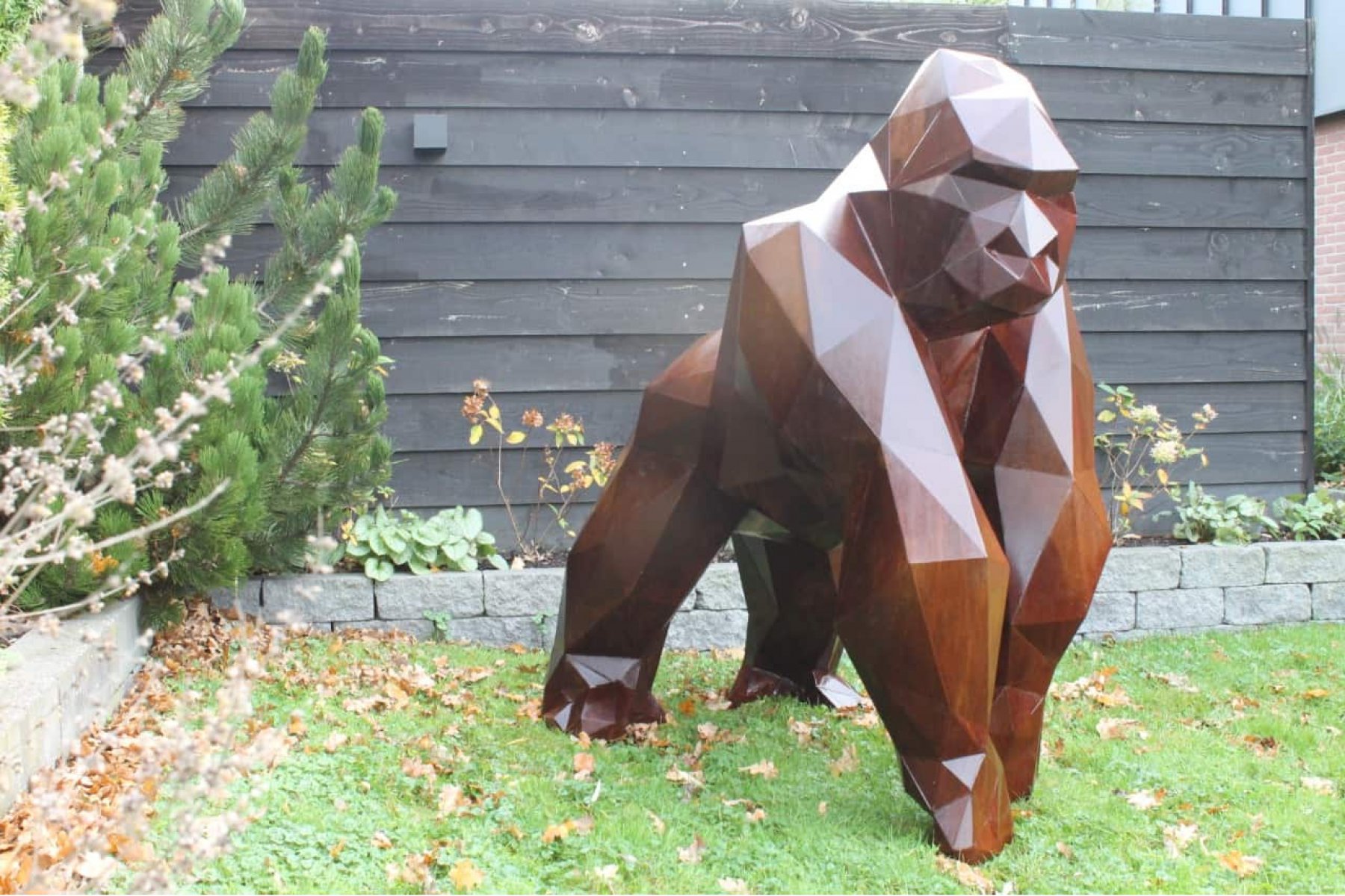 Cortenstaal: Gorilla van SteelArt SteelArt kopen? Kunst Gorilla van SteelArt SteelArt kopen?